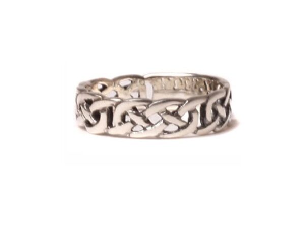 Celtic Knotwork Ring.jpg