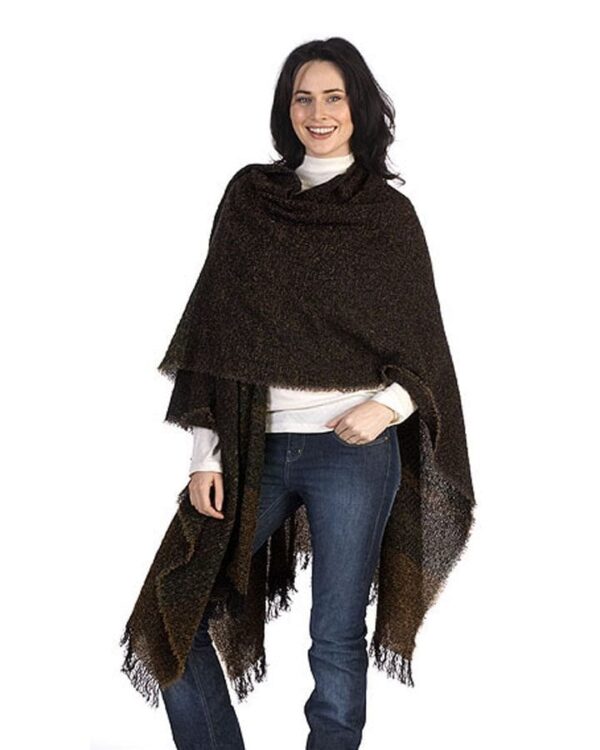 Celtic wool RuanaTurf 52B L 1.jpg