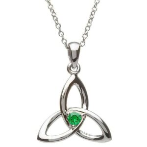 Cetlic Trinity Knot Necklace.jpg