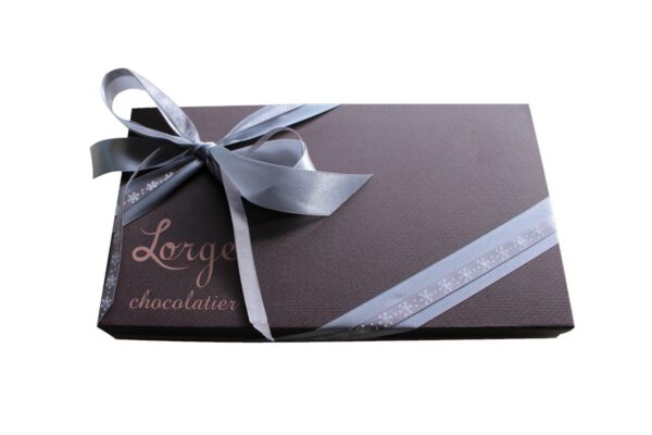 Lorge Chocolates box 18.jpg